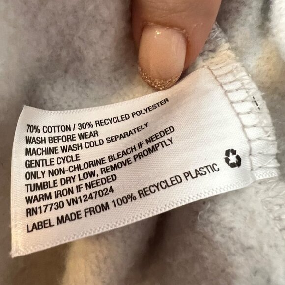 Stoney Clover Lane x Target Sweatshirt Long Sleeve Crewneck Gray Size Small - Picture 8 of 8